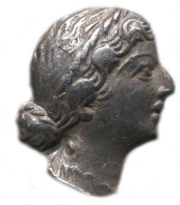 Denario de Faustina II. AVGVSTI PII FIL.  Venus estante a izq. Ceca Roma. Cara1