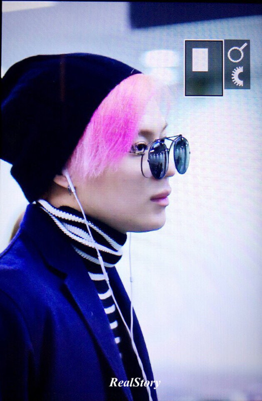 151021 Taemin @ Aeropuertos Gimpo y Haneda {Rumbo a Japón} CRz_EOSTVEAAL2_Qo_jpg_orig