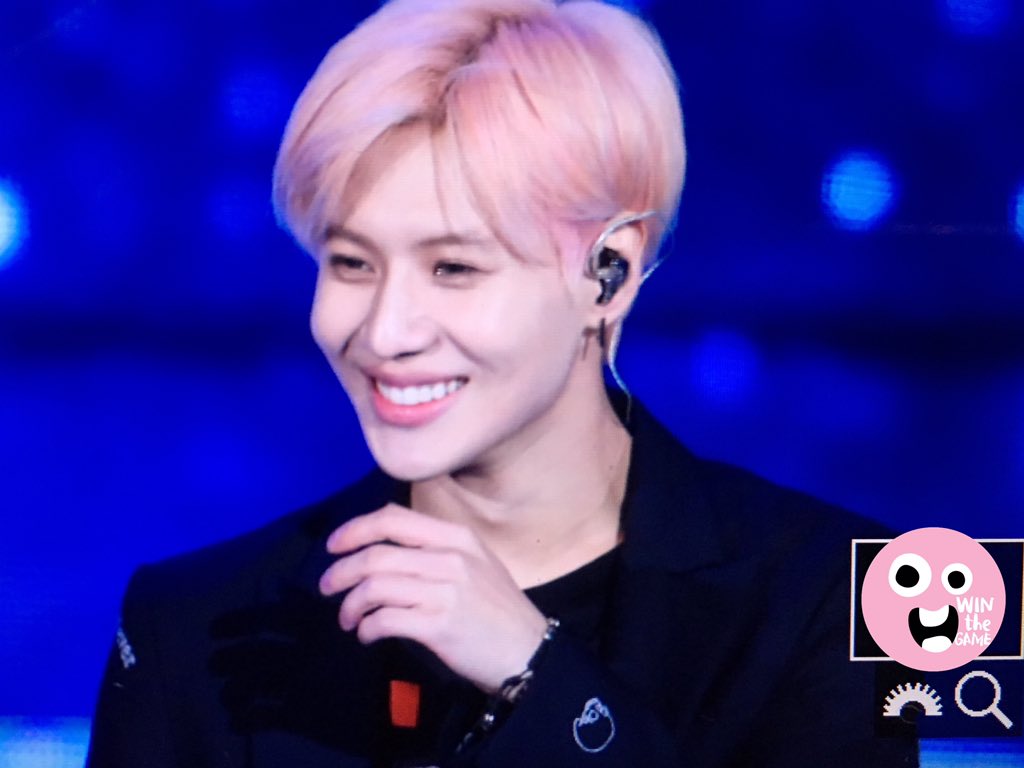 151030 Taemin @ 2015 K-POP World Festival en Changwon CSku_Rwk_Uc_AAf_RRq_jpg_orig