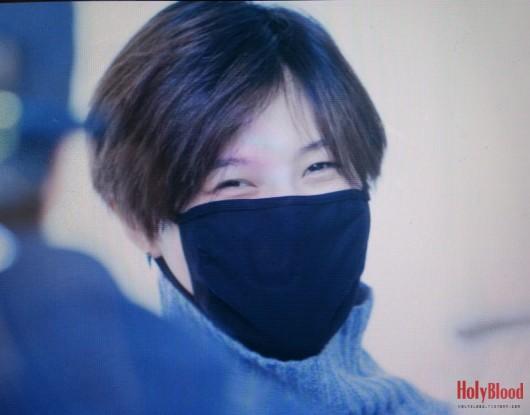 151012 Taemin @ Aeropuertos de Jeju y Gimpo {Rumbo a Seúl} CRGOEp_KUYAAk_Vb_W_jpg_orig