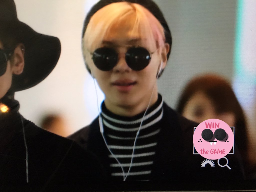 151029 Taemin @ Aeropuertos de Haneda y Gimpo {Rumbo a Corea} CSc7_XWj_UAAECQ2g_jpg_orig