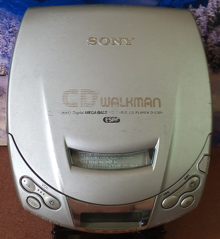 CD Walkman Sony D-E201 มือสอง Sonyde20111