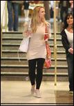 Britney Ve Lynn Yeni Arabasıyla Beverly Hills'de[8 Mart] 3056571_UTB_ShoppingLynne_51