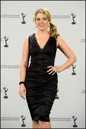 Nov 22, 2010 - Melissa Joan Hart - 38th International Emmy Awards in New York 5058057_Forum.anhmjn.com-20101126095903006