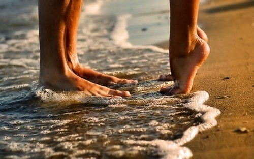 Step by step... ♥ Beach-beautiful-boy-couple-dream-Favim.com-253218