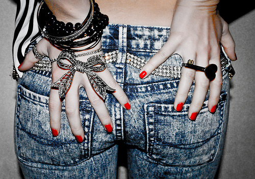 Ven acércate te contaré un secreto ... ♥ - Page 52 Arm-rings-fashion-nail-polish-red-rings-Favim.com-260836