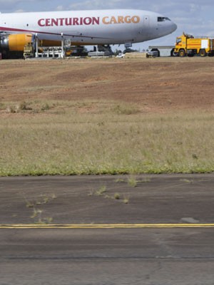 [Brasil] Concessionária de Viracopos afirma que irá recuperar pista de taxiamento  Pista_viracopos