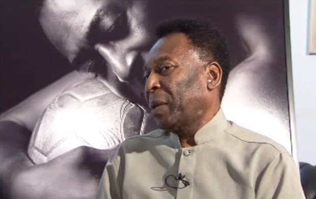 Pelé pede que Brasil veja Copa como 'abertura' para investimentos sociais Pele