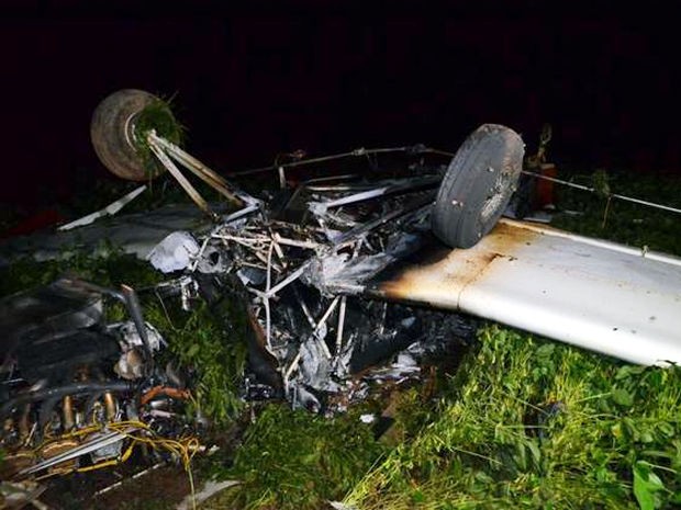 [Brasil] Avião agrícola cai em fazenda, pega fogo e piloto sobrevive em MT  Aviao2sorriso_620x465