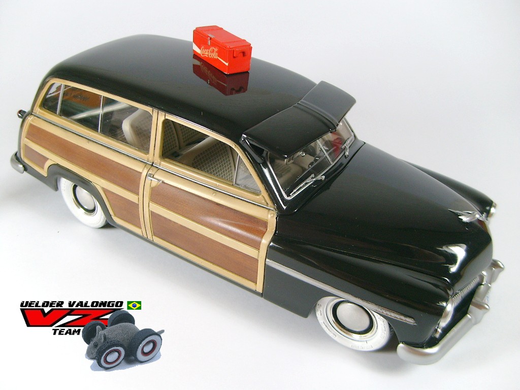 1949 Mercury Woody Wagon - MADE IN BRAZIL S7309786