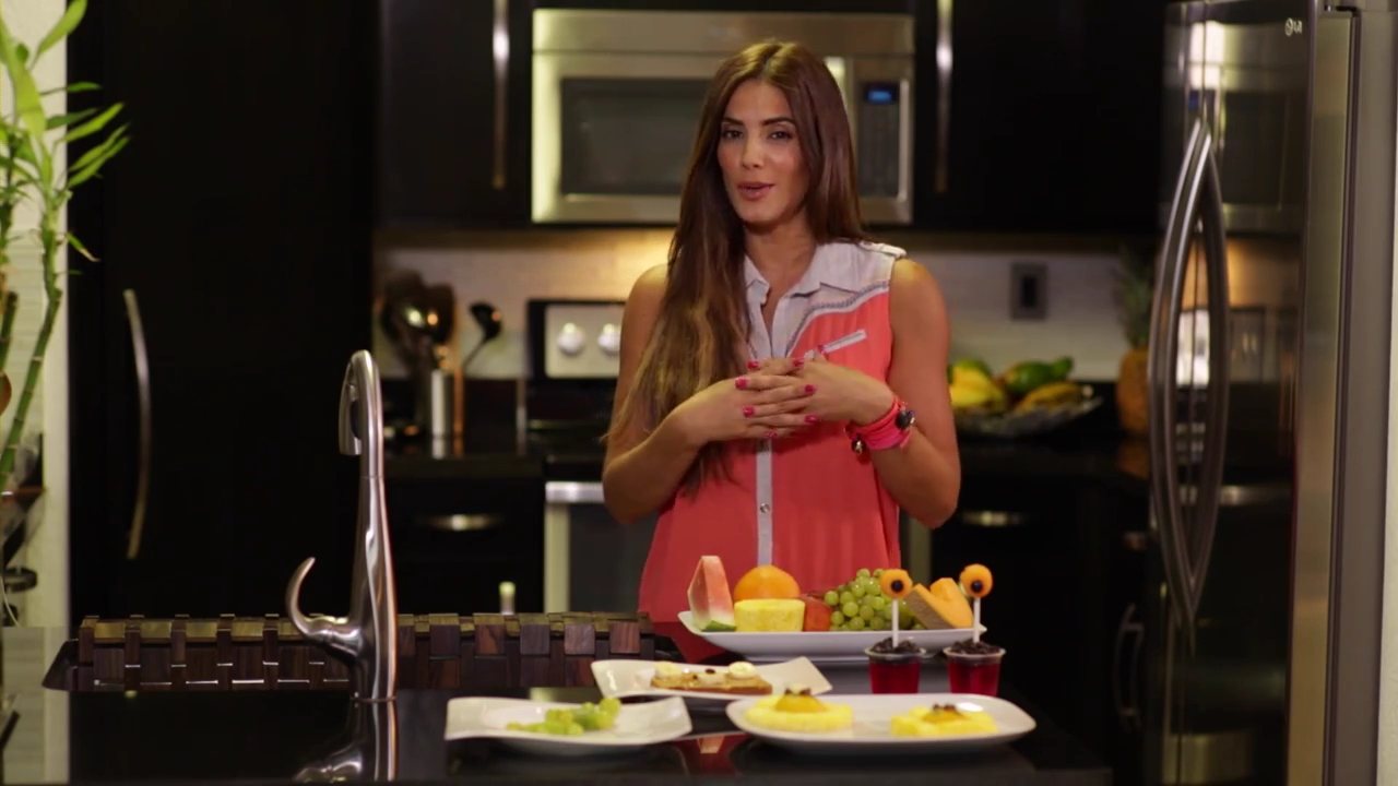 Gaby espino/გაბი ესპინო #15 - Page 33 SNACKS_DIVERTIDOS_PARA_NI_OS_mp4_000010552