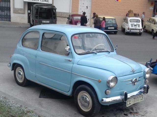 VII REUNION DE COCHES Y MOTOS ANTIGUOS CIUDAD DE LAS CABEZAS. (SE) IMG-20171125-_WA0029