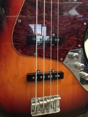 Contrabaixo Condor Jazz Bass 4 Cordas CJB4a Vintage Condor4