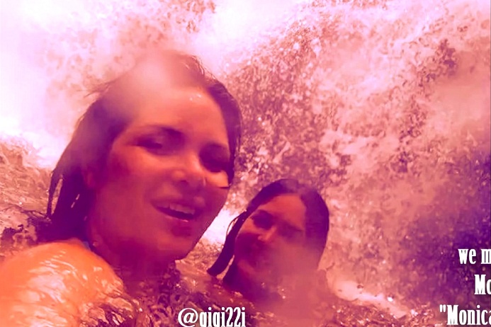 Monica Spear/ /მონიკა სპეარი #4 - Page 62 Ojh_mp4_000046318