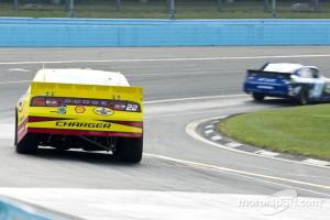 Nascar 2012 - Página 2 Thump_665618s11009