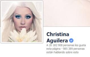 Christina supera los 21 millones en FACEBOOK  Thump_8826374cc