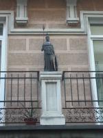 Estatua en la calle del León Thump_8718979calledelleon