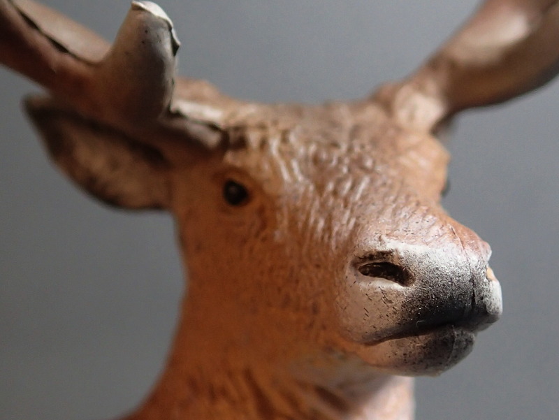 bullyland - A walkaround  of Bullyland Red Deer, deLuxe size.  Bul_Lux_Red_Deer_Face1_zpspunxxu6v