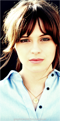 Gabrielle Aplin Image