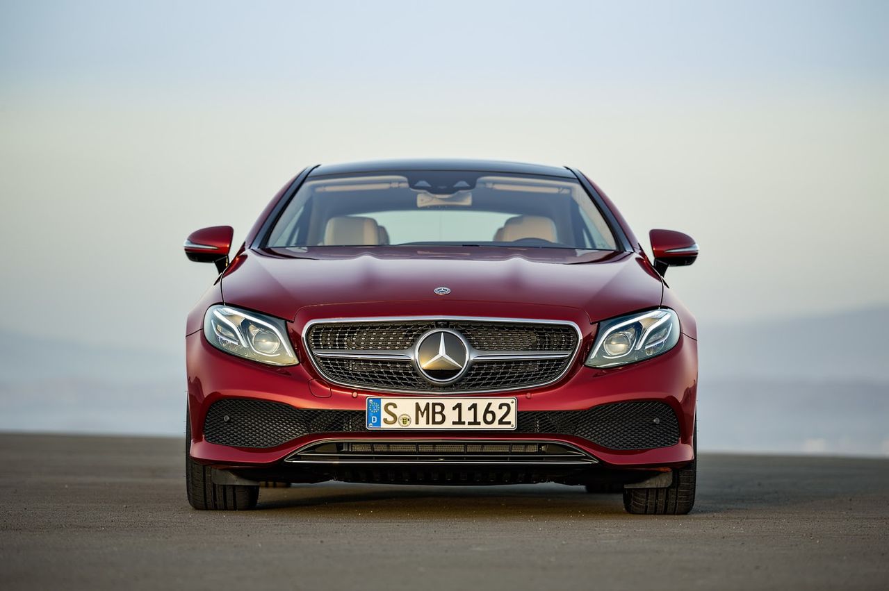 Nova Classe E Coupé 2018 é revelada 2018_Mercedes_E_Class_Coupe_18