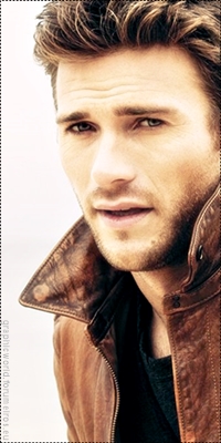 Scott Eastwood Image