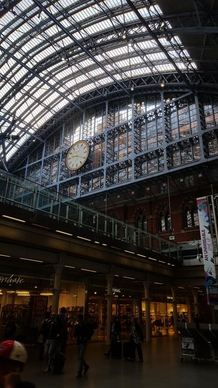 Londra : Euston, St Pancras Internațional și King's Cross-country.  20170902_091954