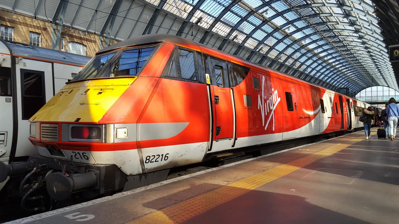 Londra : Euston, St Pancras Internațional și King's Cross-country.  20170902_095343