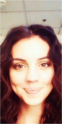 Adelaide Kane Image