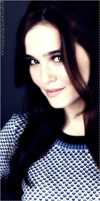 Zoey Deutch Image