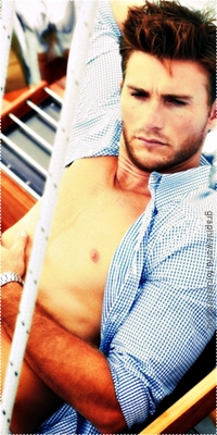 Scott Eastwood Image