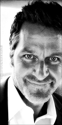 Peter Hermann Image