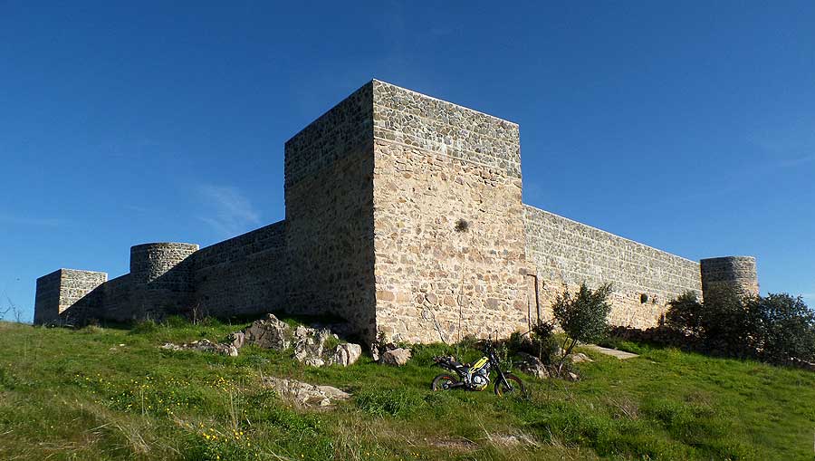 "Detén tu día", Castillos Cala