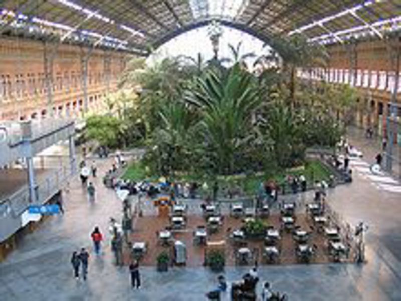 HOY VISITO A LA CIUDAD DE CIUDADES - MADRID MMM_LA_TRISTEMENTE_CELEBRE_ESTACION_DE_ATOCHA