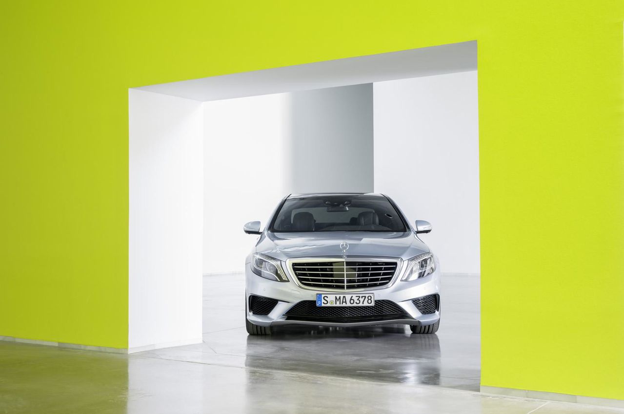 2013 - [Mercedes] Classe S [W222] - Page 36 2014_Mercedes_Benz_S63_AMG_4