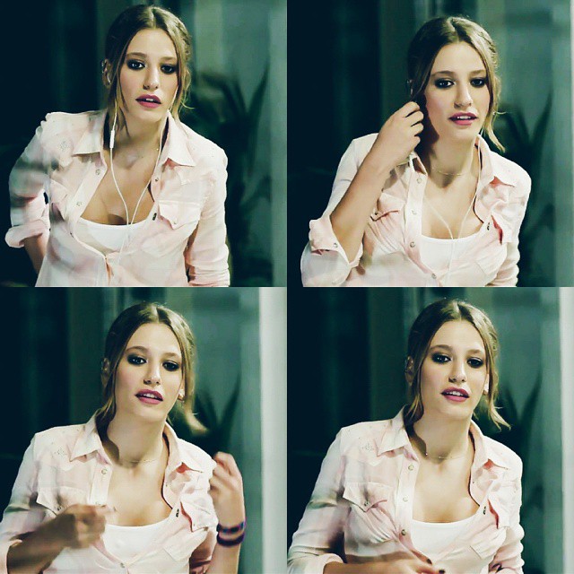 sarikaya - Serenay Sarikaya/სერენაი სარიკაია #22 - Page 58 11267229_809735579146897_1374562504_n