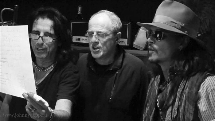 Le groupe Hollywood Vampires . 14c0c9f6926ft