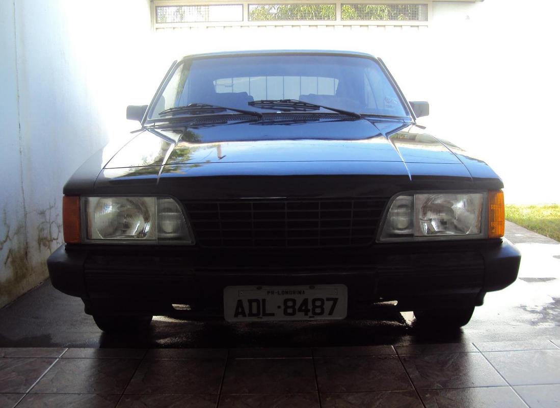 Diplomata Coupe 1988 - 250S Pisca_Novo_02