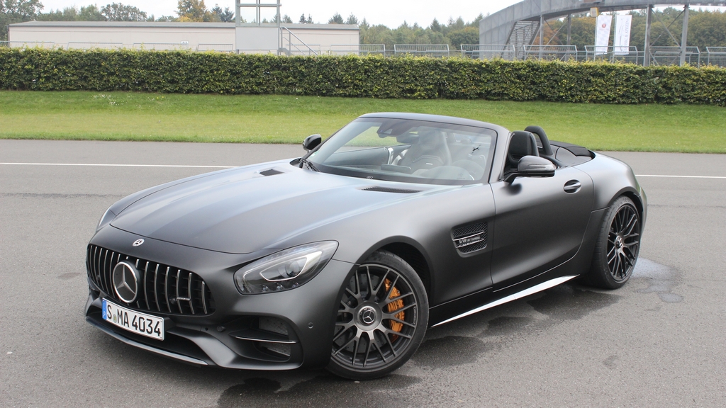 Les ventes SLK n'importe quoi... - Page 16 S0-essai-video-mercedes-amg-gt-c-roadster-530591_cr