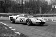 1969 International Championship for Makes 579-69mz-06