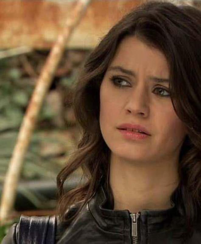 Beren Saat // ბერენ საატი #2 - Page 7 Beren_3_beren_saat_30873523_474_573