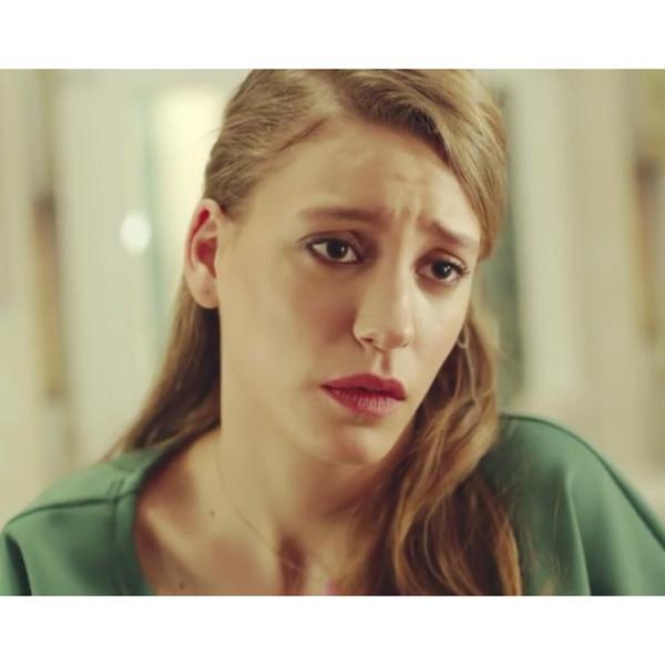 Serenay Sarikaya/სერენაი სარიკაია #22 - Page 49 CG9_JHFUYAEO9_Ag