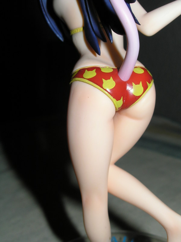 [Review] Wendy Marvell 1/8 Swimsuit ver. -Fairy Tail- (X-Plus) P1010051