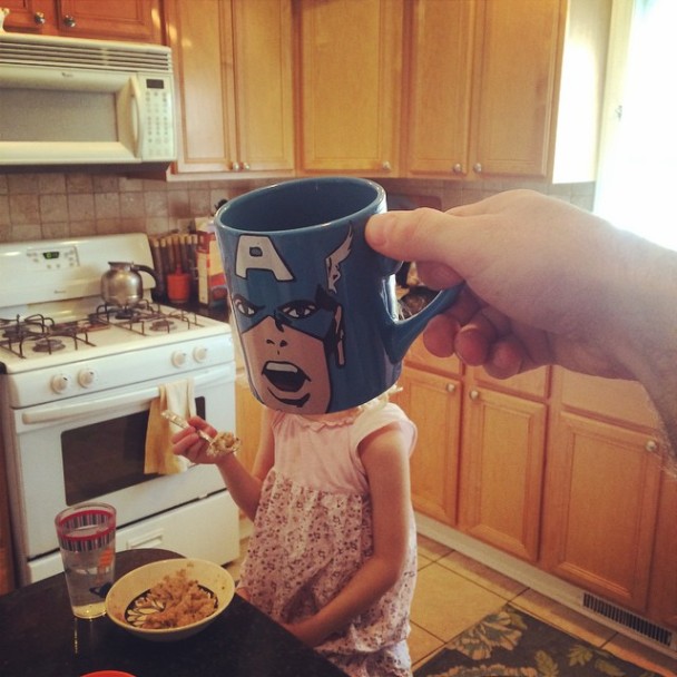 See how to simply use a mug/cup/glass to make you turn into a super hero! Bknint_20150718181429404_0718_17011_001_03p