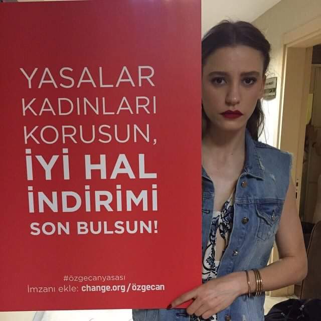 Serenay Sarikaya/სერენაი სარიკაია #22 - Page 31 11008062_884302921616552_659723355145260594_n