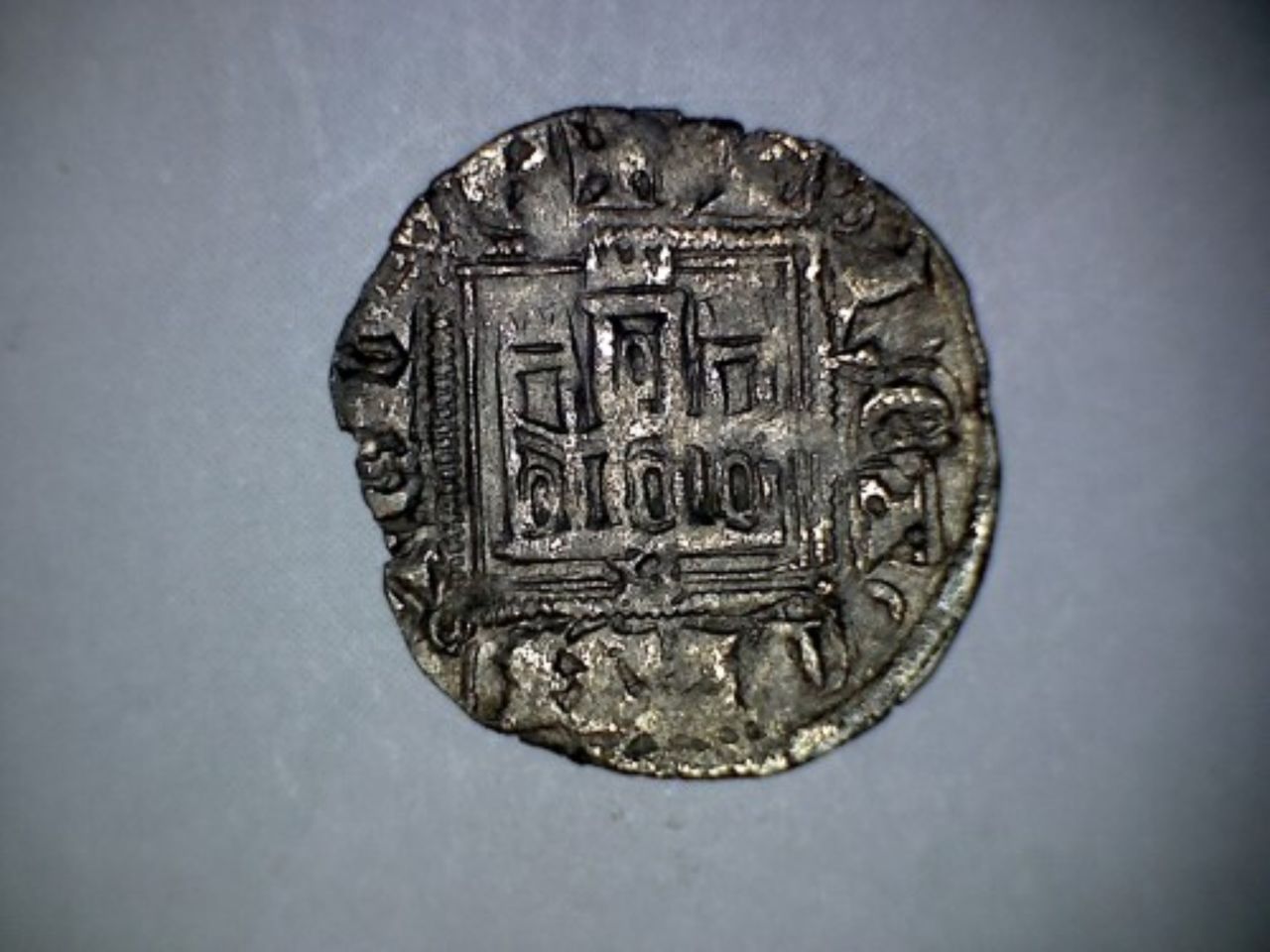 Dinero "noven" de Alfonso XI. (1312-1350). Burgos. 277_001