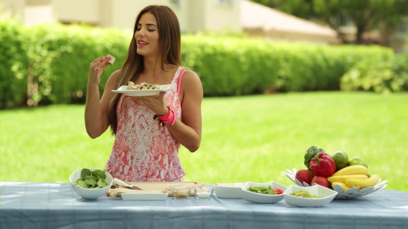 Gaby espino/გაბი ესპინო #14 - Page 26 COCINANDO_SALUDABLE_HEALTHY_ROLLS_A_LA_GABY_mp