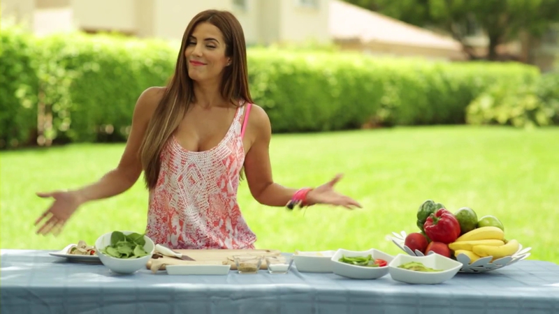 Gaby espino/გაბი ესპინო #14 - Page 26 COCINANDO_SALUDABLE_HEALTHY_ROLLS_A_LA_GABY_mp