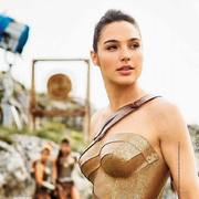 Wonder Woman (2017) - Página 2 16427745_10154930127673926_3099315461157498017_n