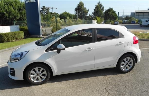 Kia Rio 1.1 CRDI TX Kia_Rio_57038782