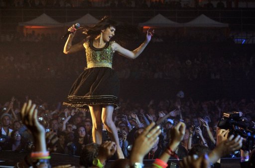 2011-07 : Nolwenn aux Franco Folies de La Rochelle (17) Image